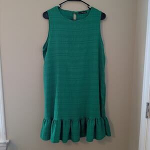 Emery Rose Green Sleeveless Ruffle Hem Dress